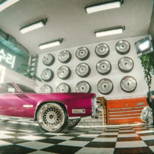 Single: Chrome On The Wheels