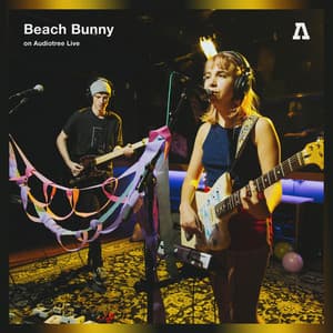 Single: Beach Bunny on Audiotree Live