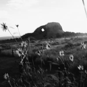 Single: Heaven on Earth (Acoustic)