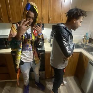 Single: Luh Ttttt Happy Cday Twin