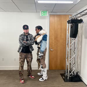 Single: DAMN! (with Teezo Touchdown)