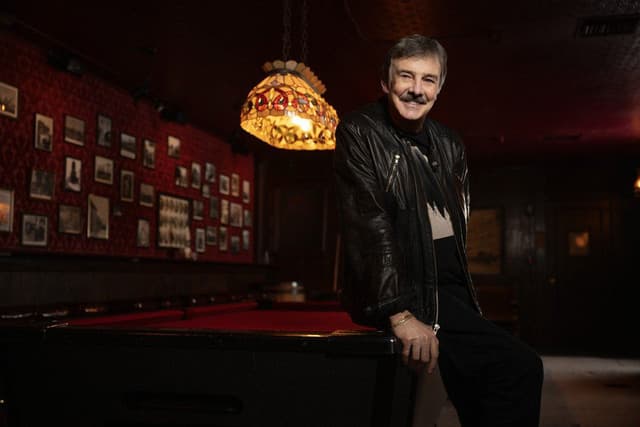 Burton Cummings gallery photo 1