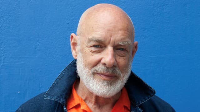 Brian Eno gallery photo 1