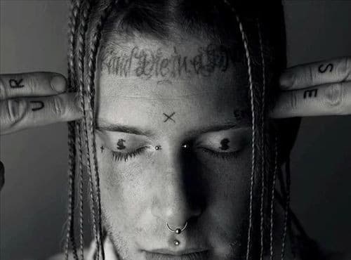 Tom MacDonald gallery photo 1