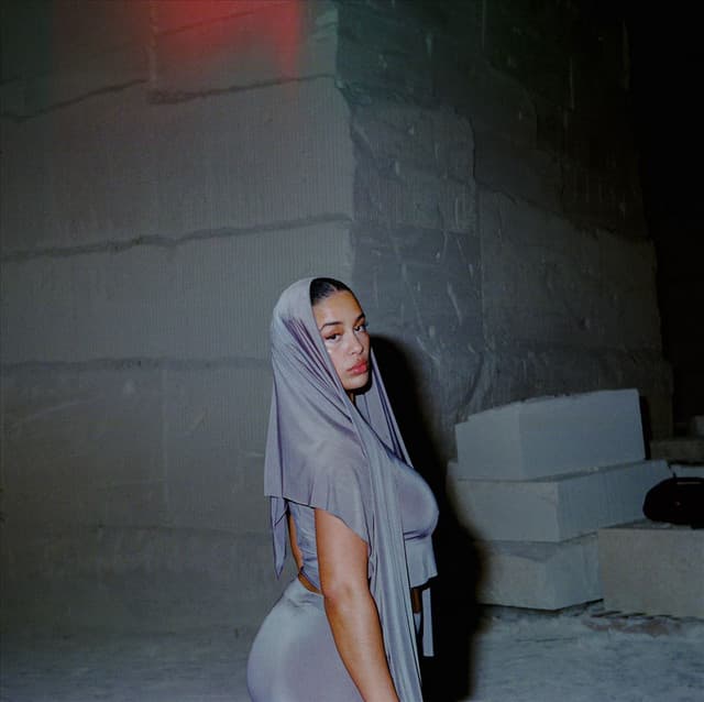 Jorja Smith gallery photo 2