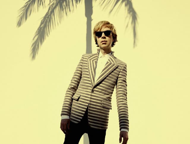 Beck gallery photo 2