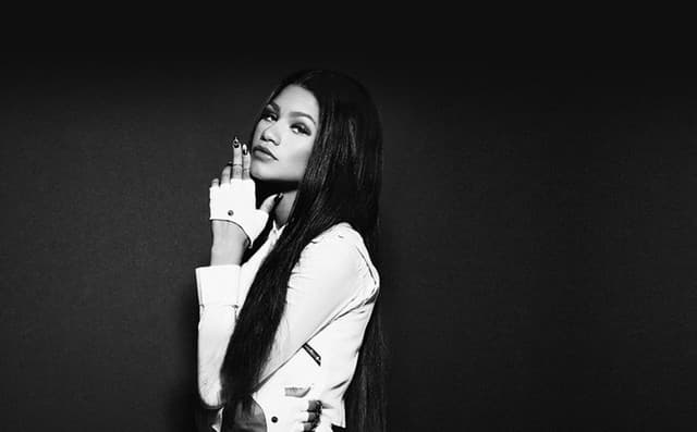 Zendaya gallery photo 2