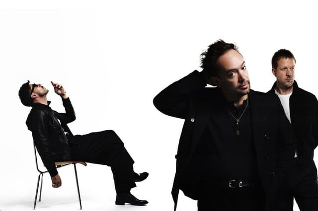 Mumford & Sons gallery photo 2