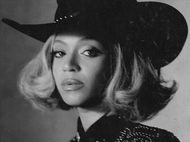 Beyoncé gallery photo 4