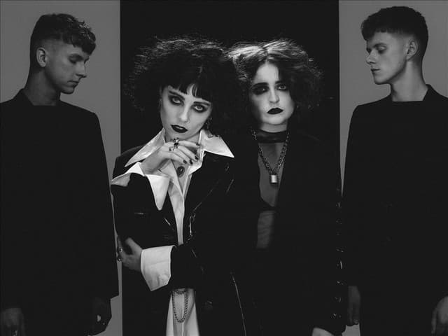Pale Waves gallery photo 2