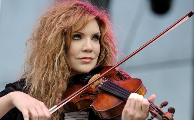 Alison Krauss gallery photo 2