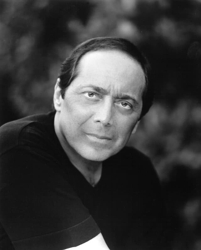 Paul Anka gallery photo 12