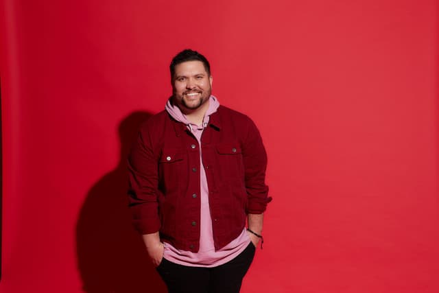 Micah Tyler gallery photo 1