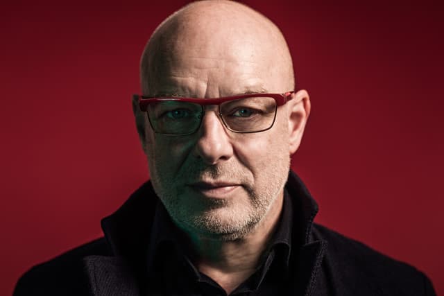 Brian Eno gallery photo 8