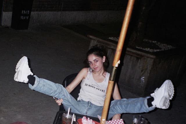 Samia gallery photo 2