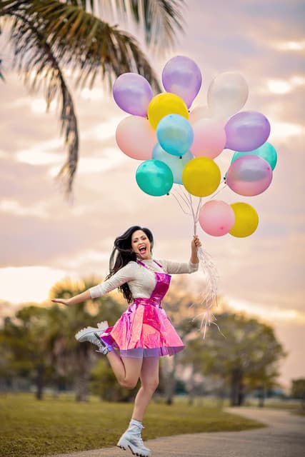 Sandra Cires gallery photo 3