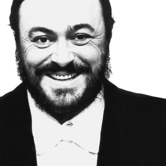 Luciano Pavarotti gallery photo 2